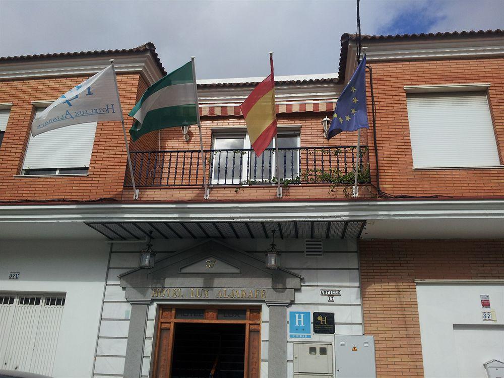 Hotel Lux Aljarafe Mairena del Aljarafe Buitenkant foto