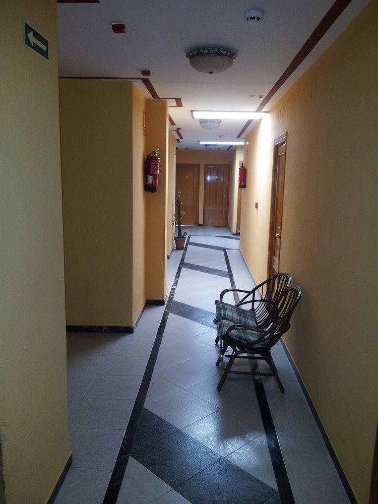Hotel Lux Aljarafe Mairena del Aljarafe Buitenkant foto