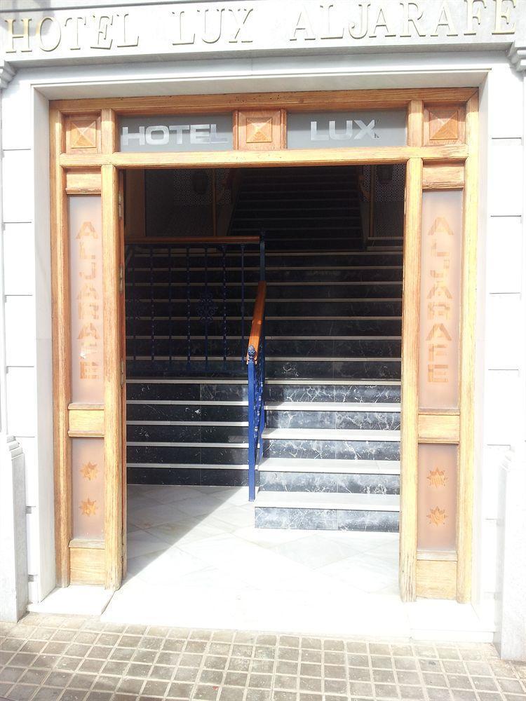 Hotel Lux Aljarafe Mairena del Aljarafe Buitenkant foto